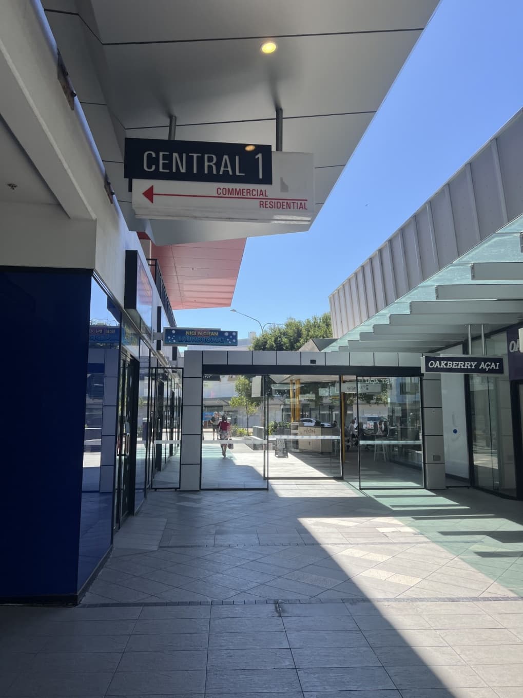 “Central 1” foyer sign marking the building entrance